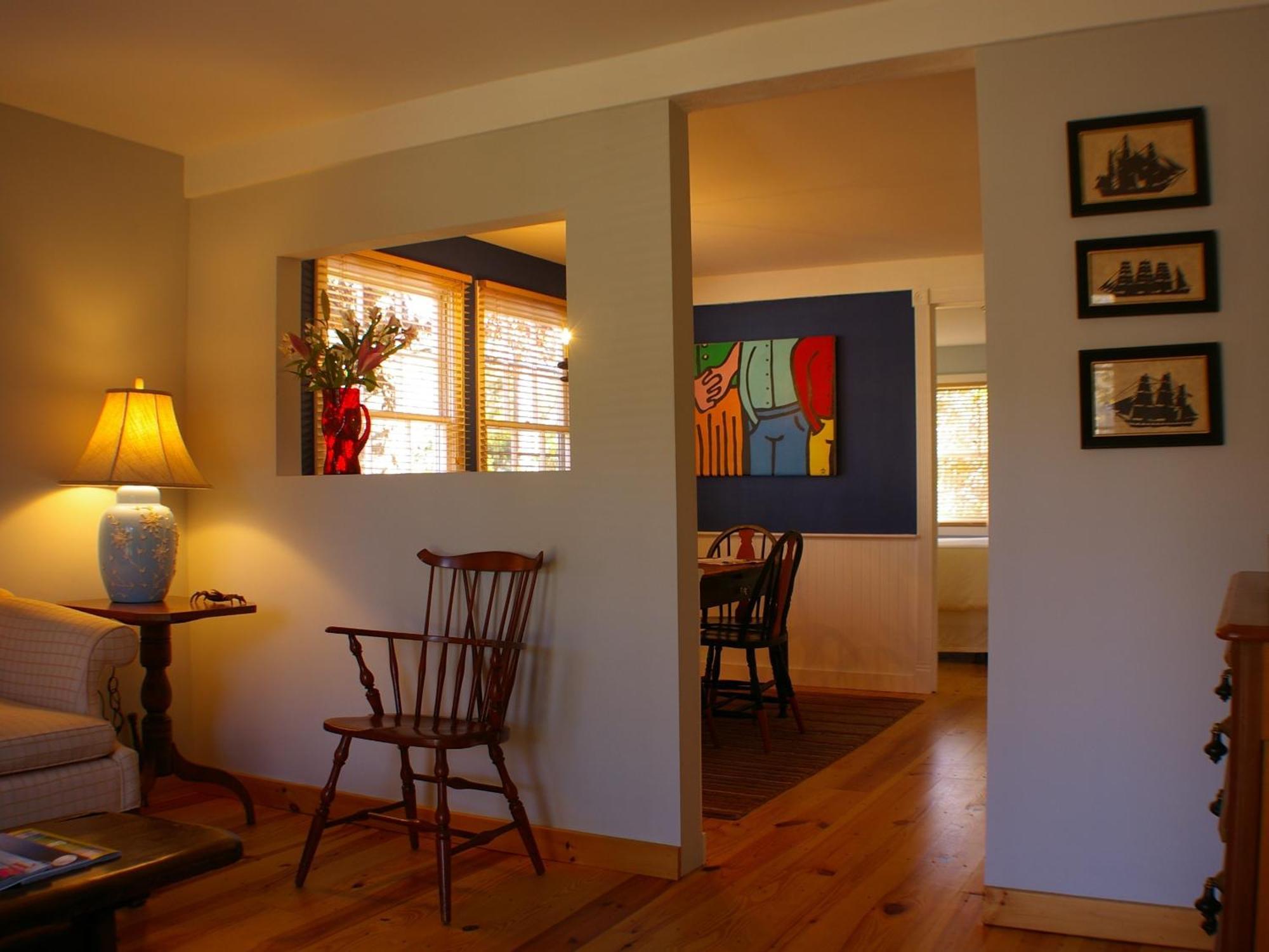 Charles And Charles Mv Bed & Breakfast Vineyard Haven Bagian luar foto